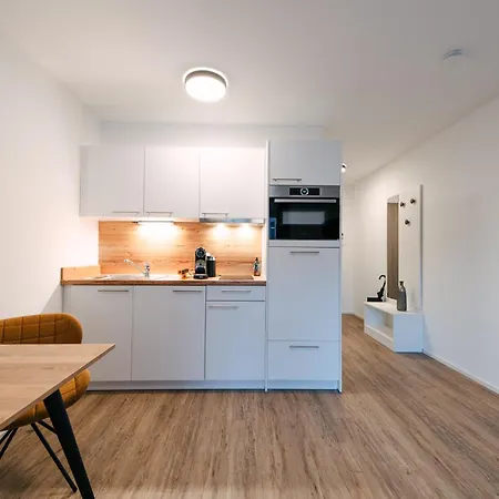 Apartment Zentrahome - Balkon Outlet Zentral Smarttv Business Metzingen (Tubingen)