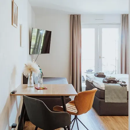 Zentrahome - Balkon Outlet Zentral Smarttv Business *